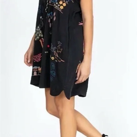 Johnny Was Biya Embroidered Black Boho Tunic - Size S - Floral Silk Blend - NWOT - Picture 8 of 15